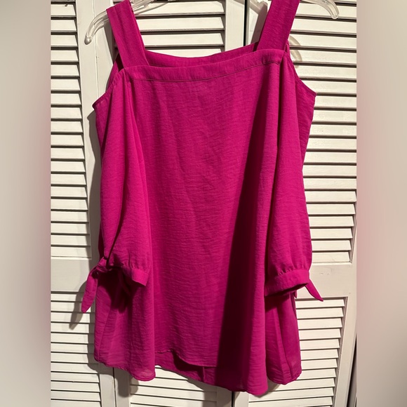 CATHERINES Fushia Pink Square Neck Cold Shoulder Crinkle Top Blouse 1X 18/20W. - Picture 1 of 5